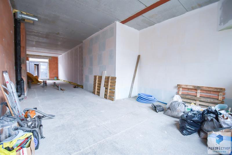Handelsruimte (71m²) ideaal voor nachtwinkel of vrij beroep - 9