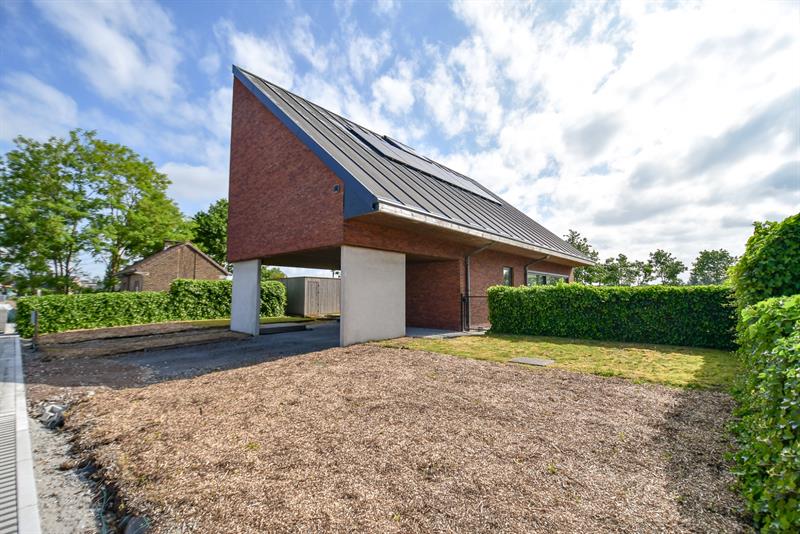 | BEZOEKMOMENT woe 11/06 van 17u - 18u30 | Rustig gelegen architecturale villa omgeven door groen - 33