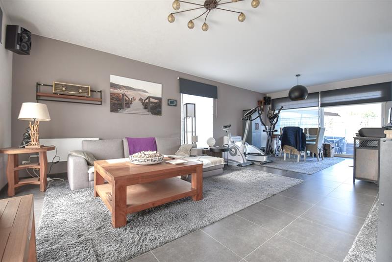 Centraal gelegen ruime energiezuinige woning (ENERGIELABEL A) - 3