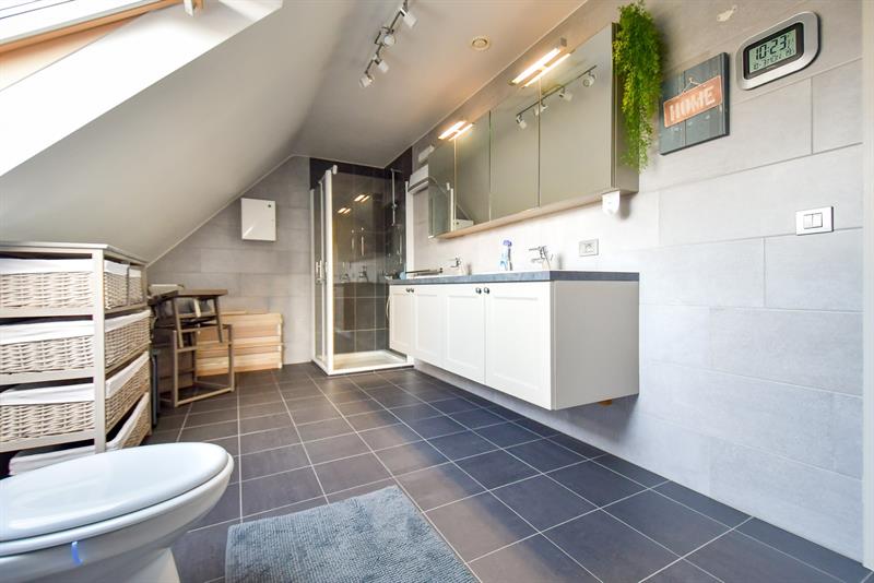 Centraal gelegen ruime energiezuinige woning (ENERGIELABEL A) - 11
