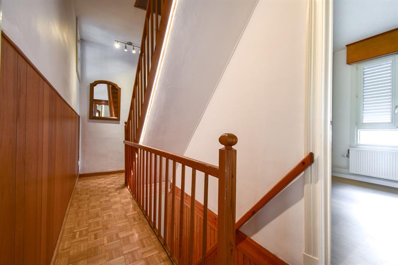 GERENOVEERDE WONING MET 4 SLAAPKAMERS OP EEN BOOGSCHEUT VAN DE ZEEDIJK! - 11