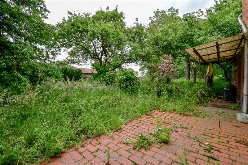 GOED GELEGEN VOLLEDIG TE RENOVEREN WONING met LANDELIJK UITZICHT op 1789 M² - 7