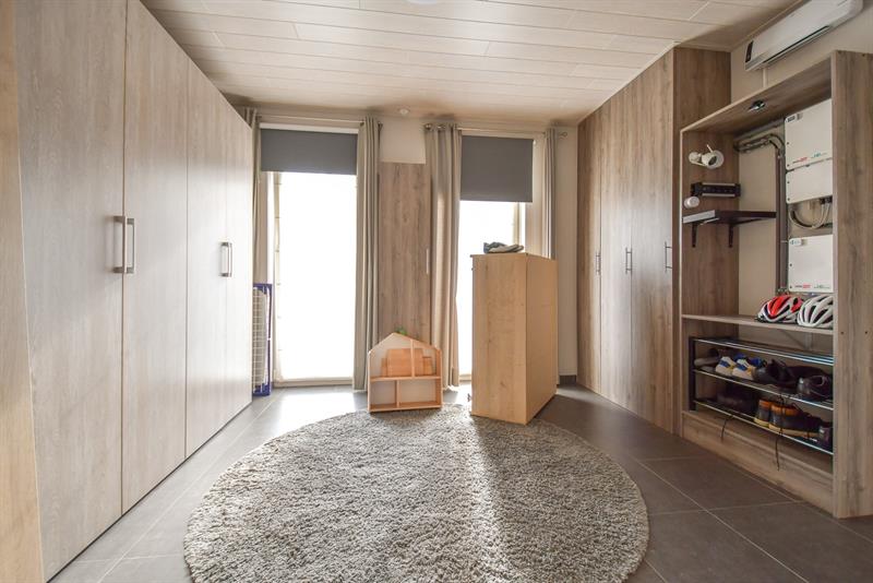 Centraal gelegen ruime energiezuinige woning (ENERGIELABEL A) - 9