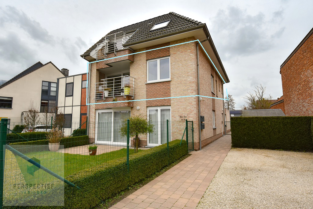 WOONAPPARTEMENT met UITZONDERLIJK GROOT ZONNETERRAS