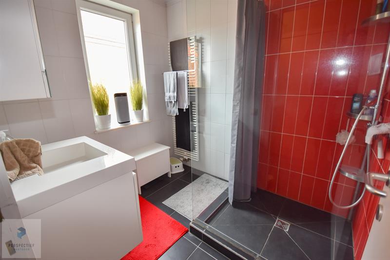 WOONAPPARTEMENT met UITZONDERLIJK GROOT ZONNETERRAS - 11
