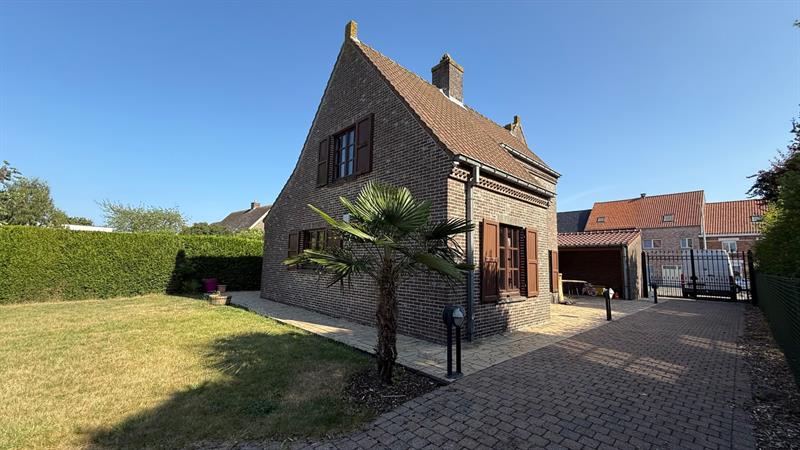RUIME woning met grote tuin & tal van mogelijkheden op gunstige ligging - 3