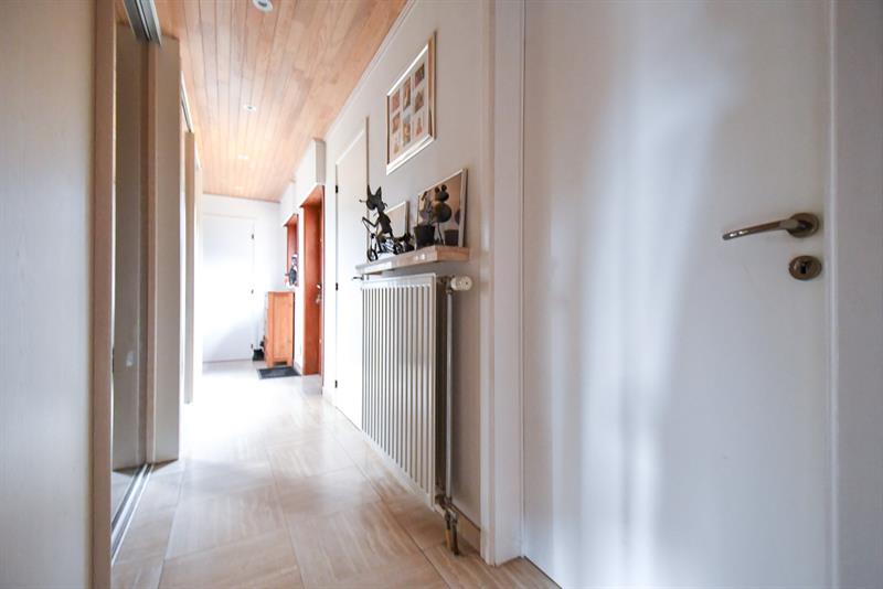 RUIME woning met grote tuin & tal van mogelijkheden op gunstige ligging - 17