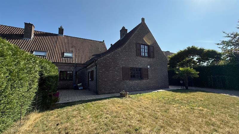 RUIME woning met grote tuin & tal van mogelijkheden op gunstige ligging - 28