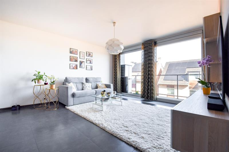 RUIM APPARTEMENT (2de verd) met 2 SLPK & TERRAS - 3