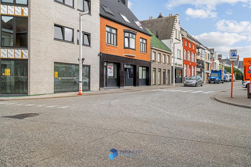 Handelsruimte (71m²) ideaal voor nachtwinkel of vrij beroep - 1