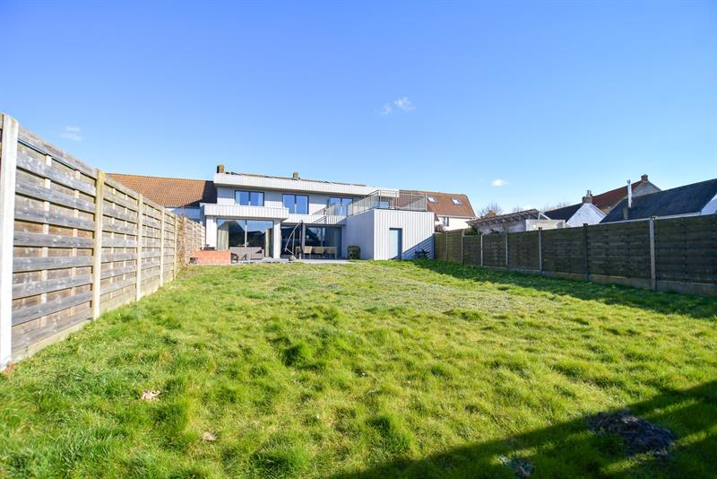 Ruime (WOONOPP: 282m²) energiezuinige ( A LABEL) woning met 4 SLPKS, tuin en garage - 17
