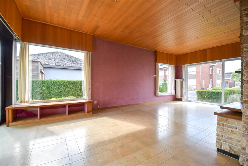 Verrassend RUIME vrijstaande gelijkvloerse woning met West-georiënteerde grote tuin - 8