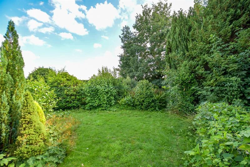 Verrassend RUIME vrijstaande gelijkvloerse woning met West-georiënteerde grote tuin - 19