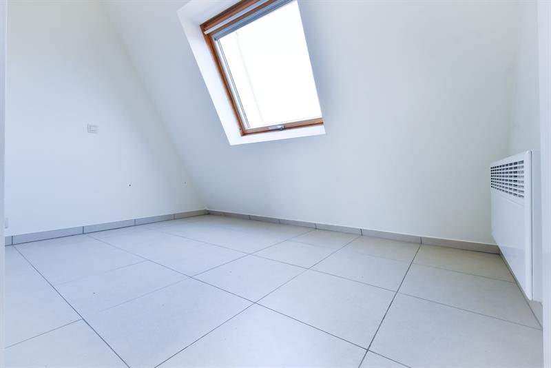 BEZOEKMOMENT ZATERDAG 13/09 VAN 11U TOT 12U30| INSTAPKLAAR 2 slaapkamer appartement met terras incl. AUTOSTAANPLAATS en kelder - 12