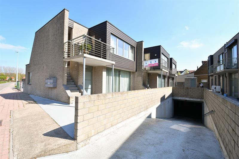 BEZOEKMOMENT ZATERDAG 13/09 VAN 11U TOT 12U30| INSTAPKLAAR 2 slaapkamer appartement met terras incl. AUTOSTAANPLAATS en kelder - 3