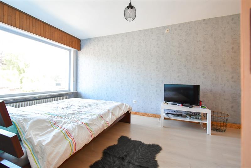 IN OPTIE - COMPROMIS IN OPMAAK  - STATIGE en ruime woning in het centrum van Oedelem op 1076m² - 11