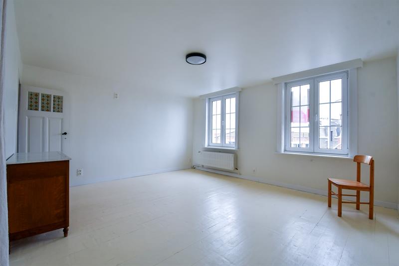OPENHUIS ZATERDAG 23/08 VAN 9U TOT 10U30 | PRACHTIG GERENOVEERDE WONING met 4 SLPKS op CENTRALE LIGGING - 24