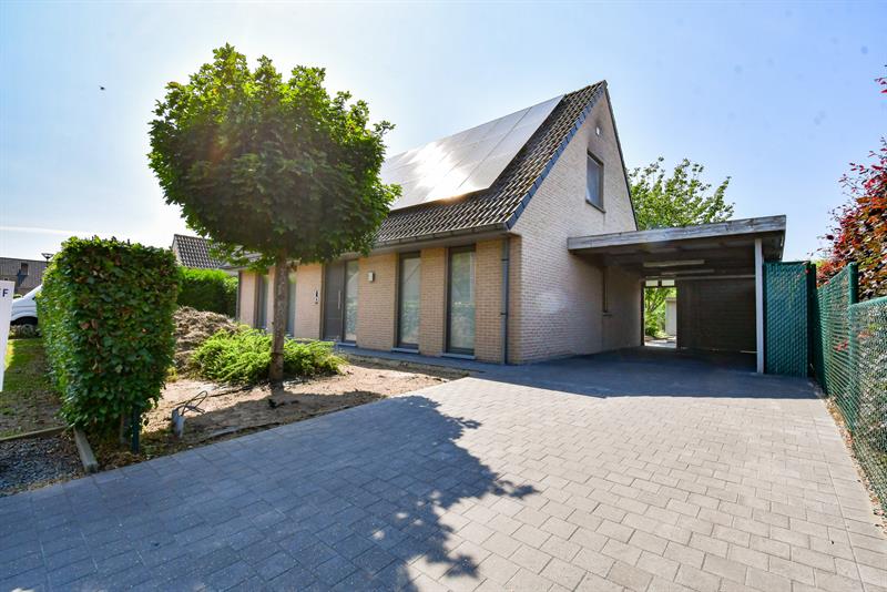 Energiezuinige gezinswoning met 4 slaapkamers en zonnige tuin in Maria-Aalter - 20