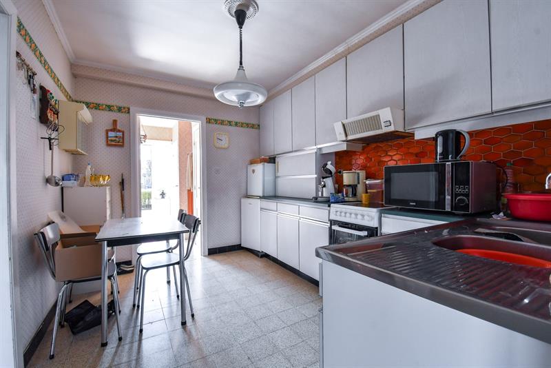 IN OPTIE - LICHTRIJKE WONING met  3 SLPK - GARAGE EN ZONNIGE TUIN - 7