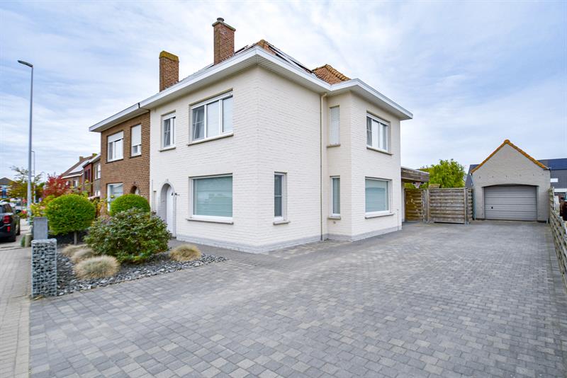 BEZOEKMOMENT ZATERDAG 18/10 VAN 9U TOT 11U30 | UITSTEKEND GELEGEN WONING met GROTE TUIN - 2