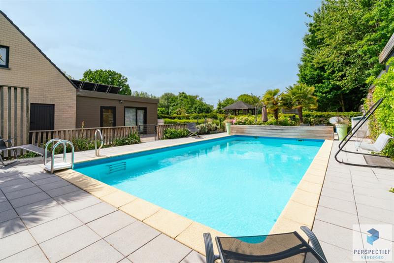 VERKOCHT DOOR PERSPECTIEF VASTGOED | Handelspand met Winkelruimte, Magazijn en Woonst op 1.682 m² - 10