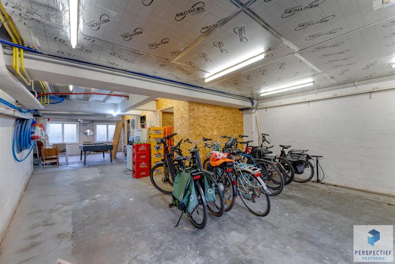 IN OPTIE - NA HET 1STE BEZOEKMOMENT | Gerenoveerd appartement met 2 slaapkamers en terras in een kleinschalige residentie. - 15