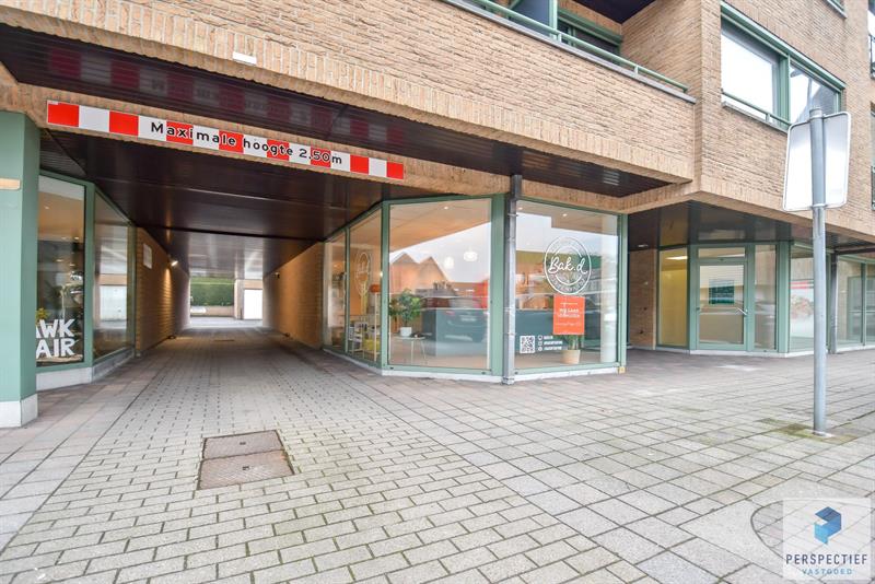 Handelspand met sterke commerciële uitstraling in Knesselare - 12