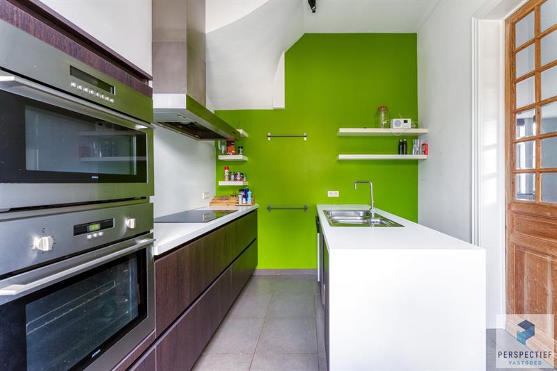 Ruime gerenoveerde woning met tuin & 2 privatieve autostaanplaatsen - 7