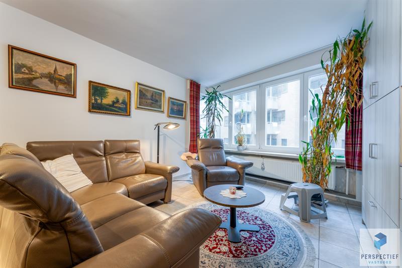 IN OPTIE NA 2 WEKEN - COMPROMIS IN OPMAAK! | Goed gelegen ruim vernieuwd 2 slaapkamer appartement met grote berging en autostaanplaats - 6