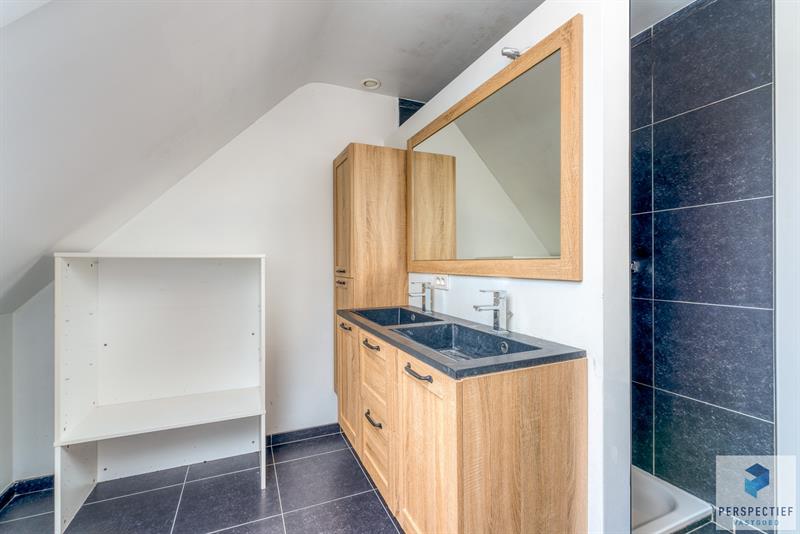 IN OPTIE - COMPROMIS IN OPMAAK | VERRASSEND RUIME en ENERGIEZUINIGE WONING met ZONGERICHTE TUIN - 10