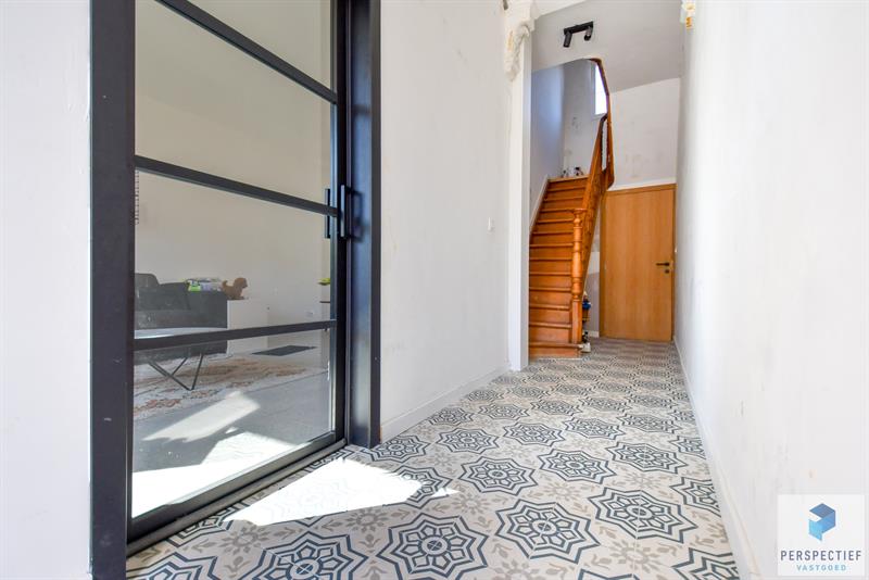 Ruime mooi gerenoveerde woning met 3 slpk en tuin - 8