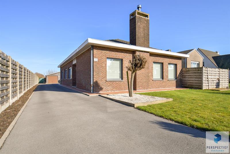 UITSTEKEND GELEGEN GELIJKVLOERSE WONING met 4 slaapkamers en tuin - 25