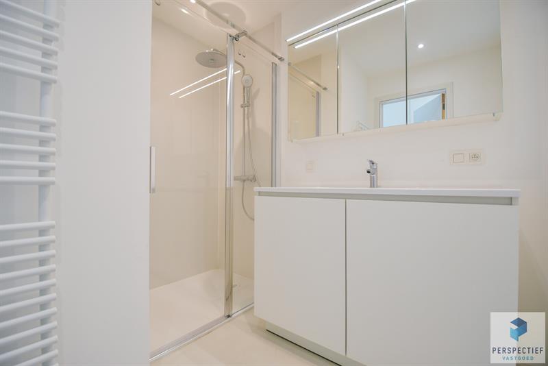 BEZOEKMOMENT WOENSDAG 29/04 VAN 16U30 TOT 18U | Ruim en lichtrijk nieuwbouwappartement met 2 slpks en garage - 10