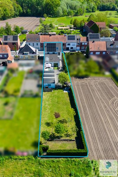 Ruime, instapklare woning met 4 slaapkamers, garage en magazijn op 970 m² - 30