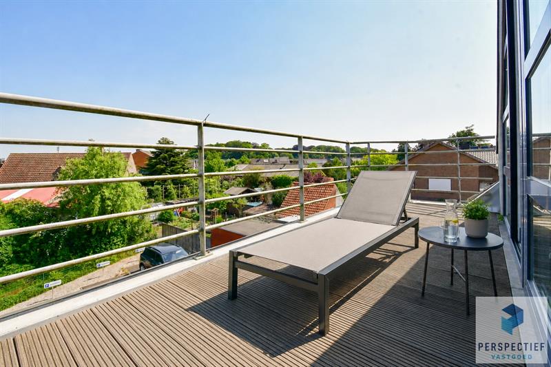 Goed gelegen appartement met 2 slpk - 2 terrassen & autostaanplaats