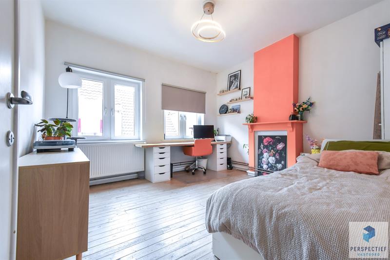 Mooie INSTAPKLARE stadswoning met 3 slpk en koer - 12