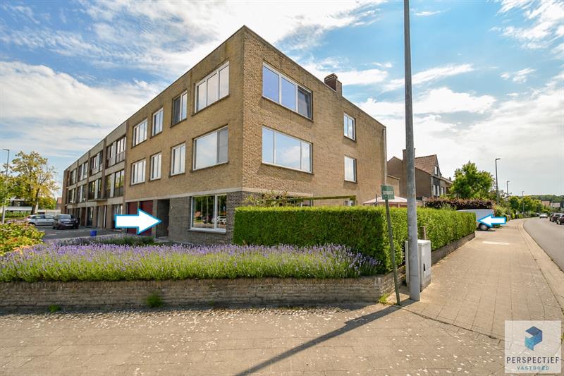 Groot gelijkvloers hoekappartement (136 m²) met 3 slaapkamers, tuin en 2 terrassen - 1