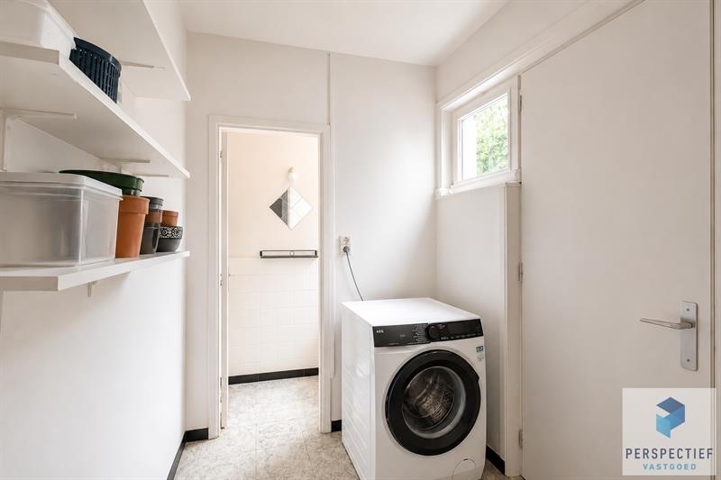 RUIME LICHTRIJKE WONING met 3 SLPKS, GARAGE en grote TUIN - 8