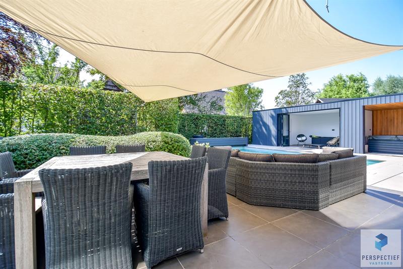 Ruime (254m²) instapklare gezinswoning met 4 slaapkamers, zwembad en poolhouse - 6