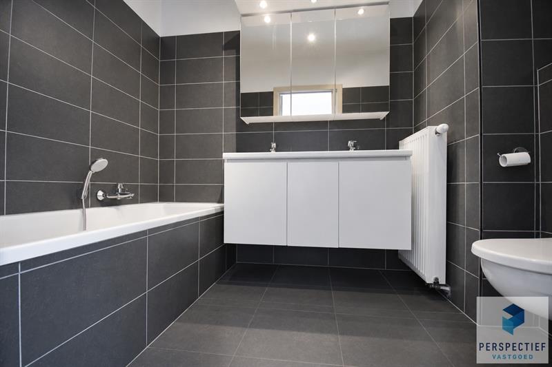 Ruim en modern woonappartement (bouwjaar 2020) met 2 slaapkamers en terras. - 7