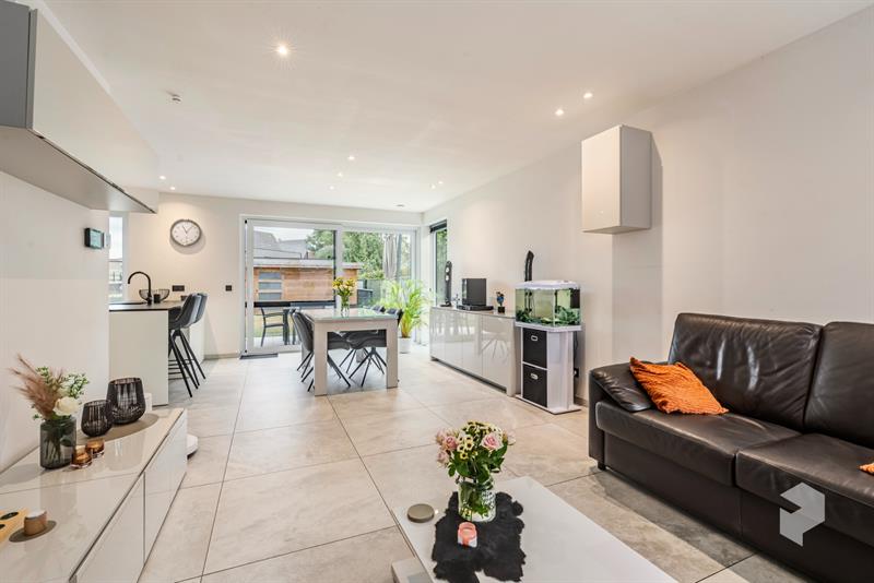 Recente (bj. 2023) royale woning met 4 SLPK (5 mogelijk) en grote tuin (EPC A)