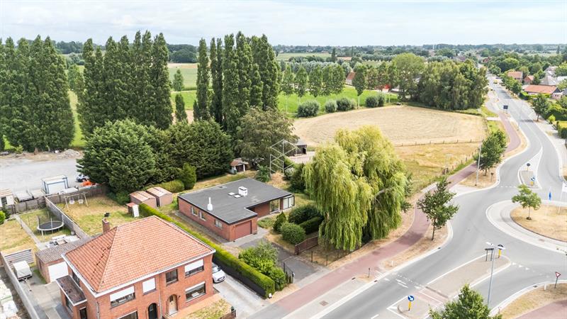 Centraal gelegen gelijkvloerse woning met royale tuin op 1656m² - 6