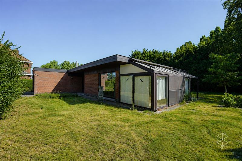 Centraal gelegen gelijkvloerse woning met royale tuin op 1636m² - 3