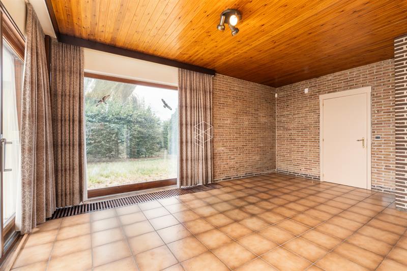 Centraal gelegen gelijkvloerse woning met royale tuin op 1656m² - 12