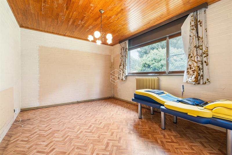 Centraal gelegen gelijkvloerse woning met royale tuin op 1656m² - 18