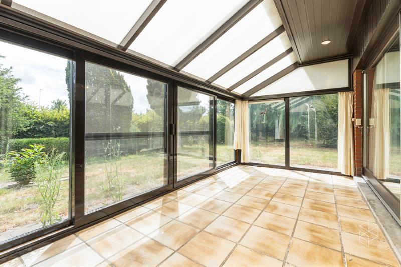Centraal gelegen gelijkvloerse woning met royale tuin op 1636m²