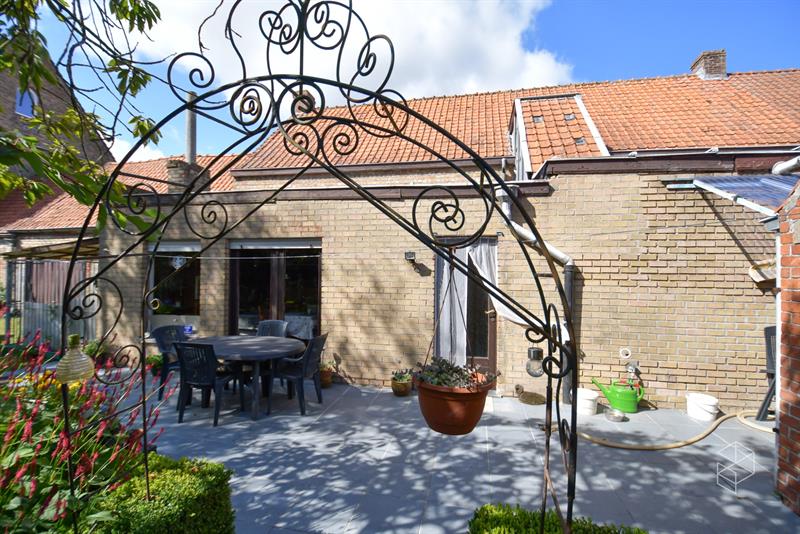 Uniek renovatieproject in Middelburg, gelegen op een groot perceel van 1.664 m² - 8