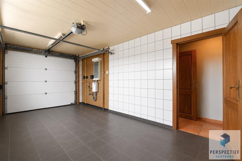 UITSTEKEND GELEGEN WONING (BJ2006) met 3 SLPK en TUIN - 15