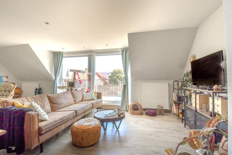 BEZOEKMOMENT WOENSDAG 05/08 VAN 17U30 TOT 18U30 | GOED GELEGEN & KWALITATIEF APPARTEMENT MET TERRAS EN FIETSENBERGING - 4