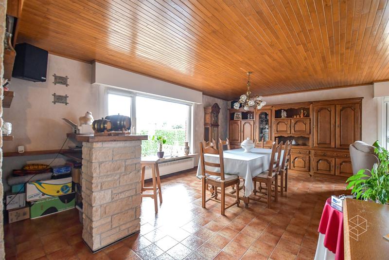 IN OPTIE NA 5 WEKEN - COMPROMIS IN OPMAAK | Ruime woning met grote tuin te Oostkamp - 6